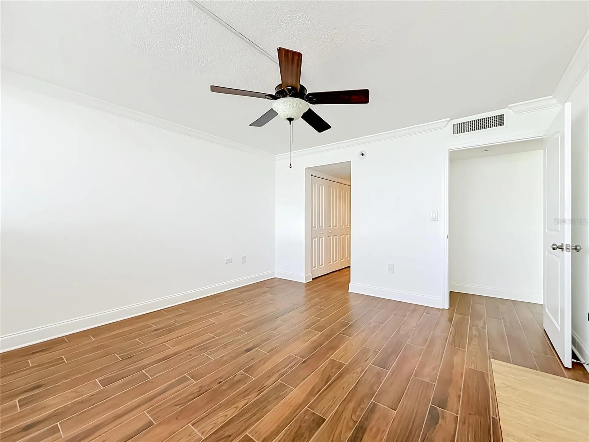 450 Treasure Island Causeway Treasure Island FL 33706
