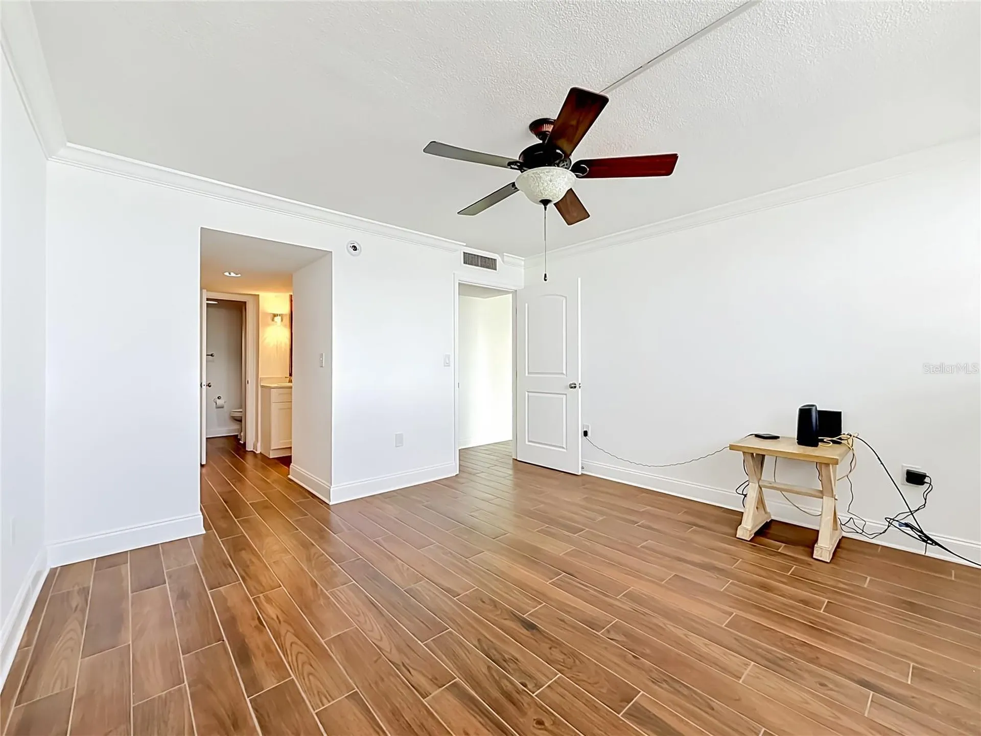 450 Treasure Island Causeway Treasure Island FL 33706