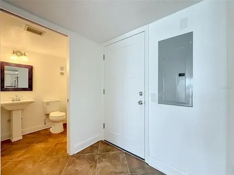450 Treasure Island Causeway Treasure Island FL 33706