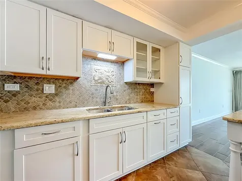 450 Treasure Island Causeway Treasure Island FL 33706