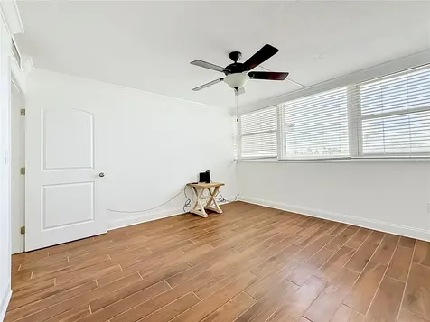 450 Treasure Island Causeway Treasure Island FL 33706