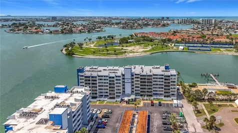450 Treasure Island Causeway Treasure Island FL 33706