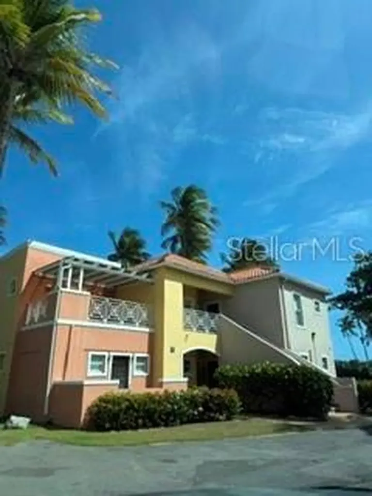 1 Palmas Doradas Humacao PR 00791