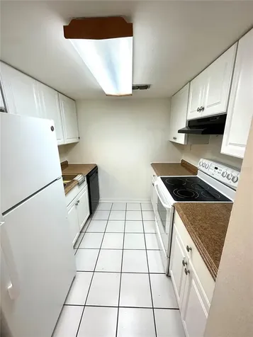 1452 Holden Avenue Orlando FL 32839