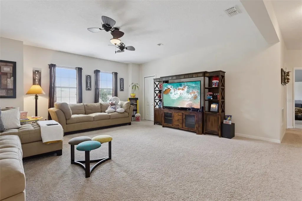 2514 Plumadore Drive Grand Island FL 32735