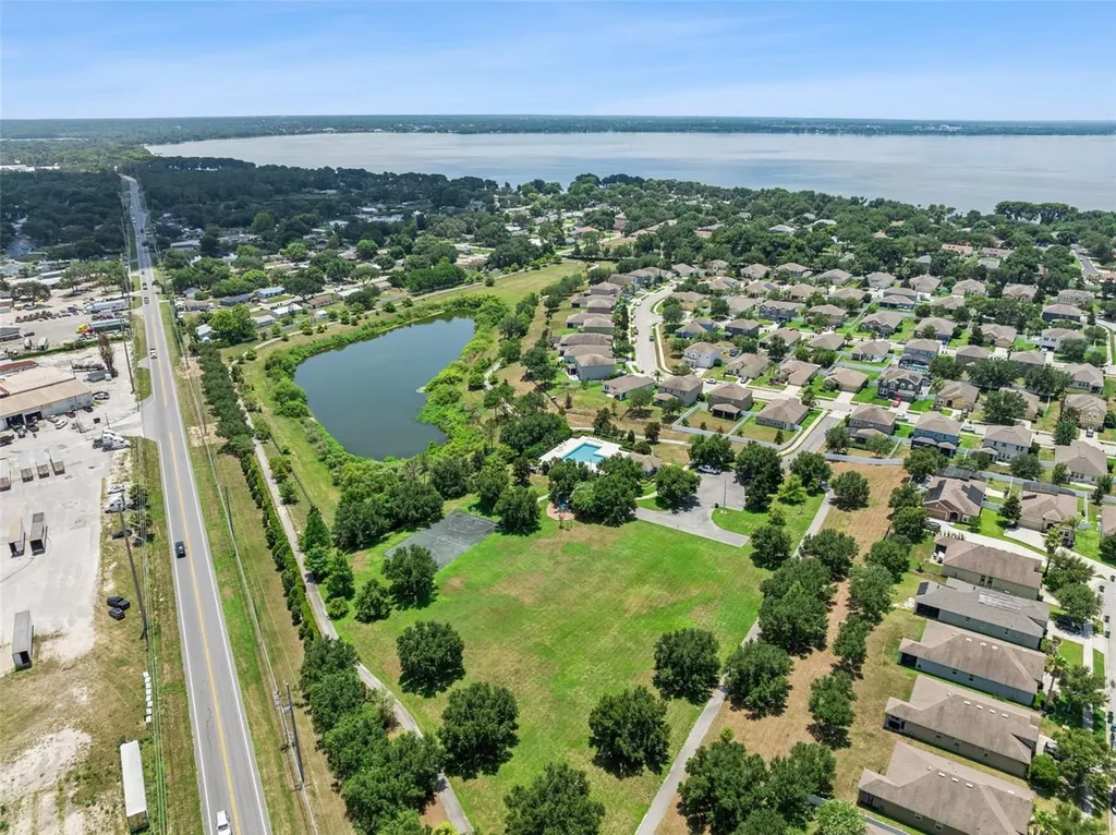 2514 Plumadore Drive Grand Island FL 32735