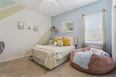 2514 Plumadore Drive Grand Island FL 32735