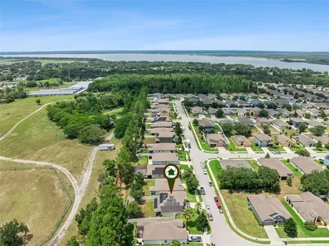 2514 Plumadore Drive Grand Island FL 32735
