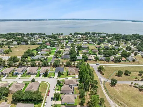 2514 Plumadore Drive Grand Island FL 32735