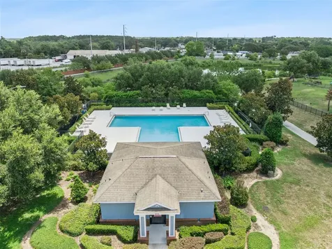 2514 Plumadore Drive Grand Island FL 32735