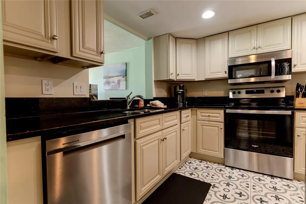 20040 Gulf Boulevard Indian Rocks Beach FL 33785