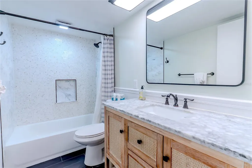 20040 Gulf Boulevard Indian Rocks Beach FL 33785
