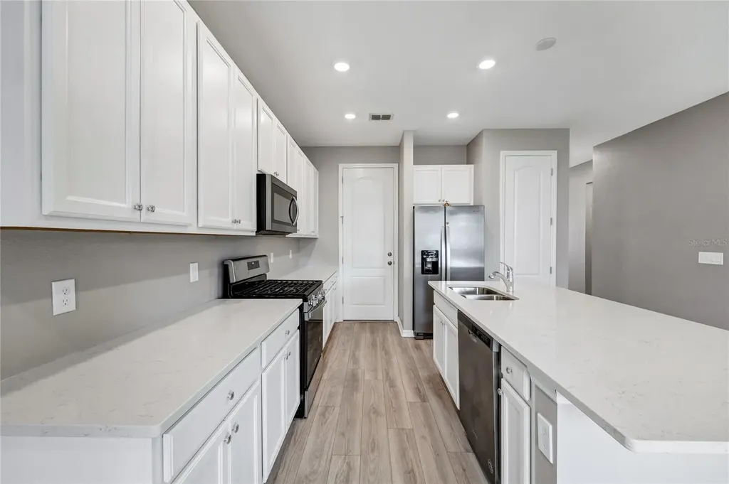 785 Benoi Drive Davenport FL 33896