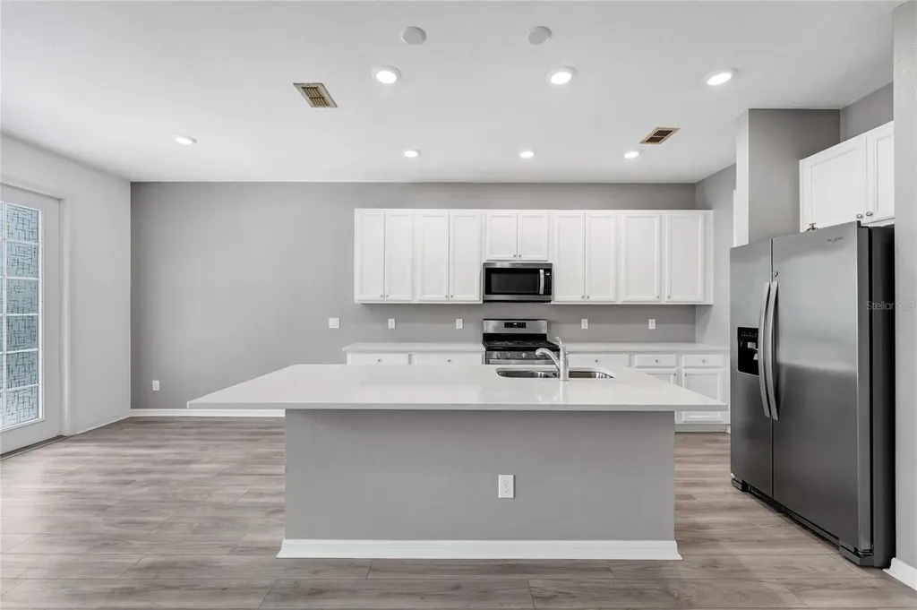 785 Benoi Drive Davenport FL 33896