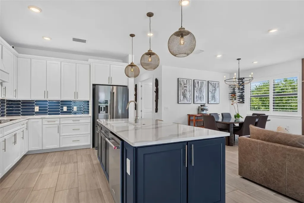 704 Pintail Cove Bradenton FL 34212