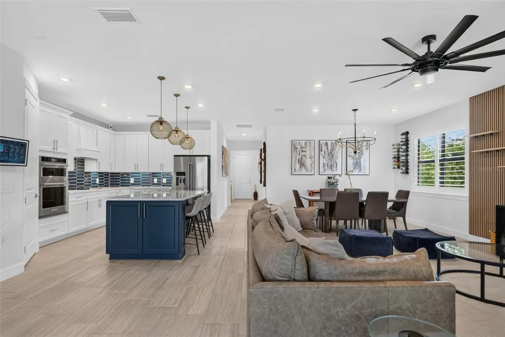 704 Pintail Cove Bradenton FL 34212