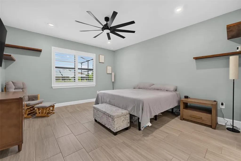 704 Pintail Cove Bradenton FL 34212