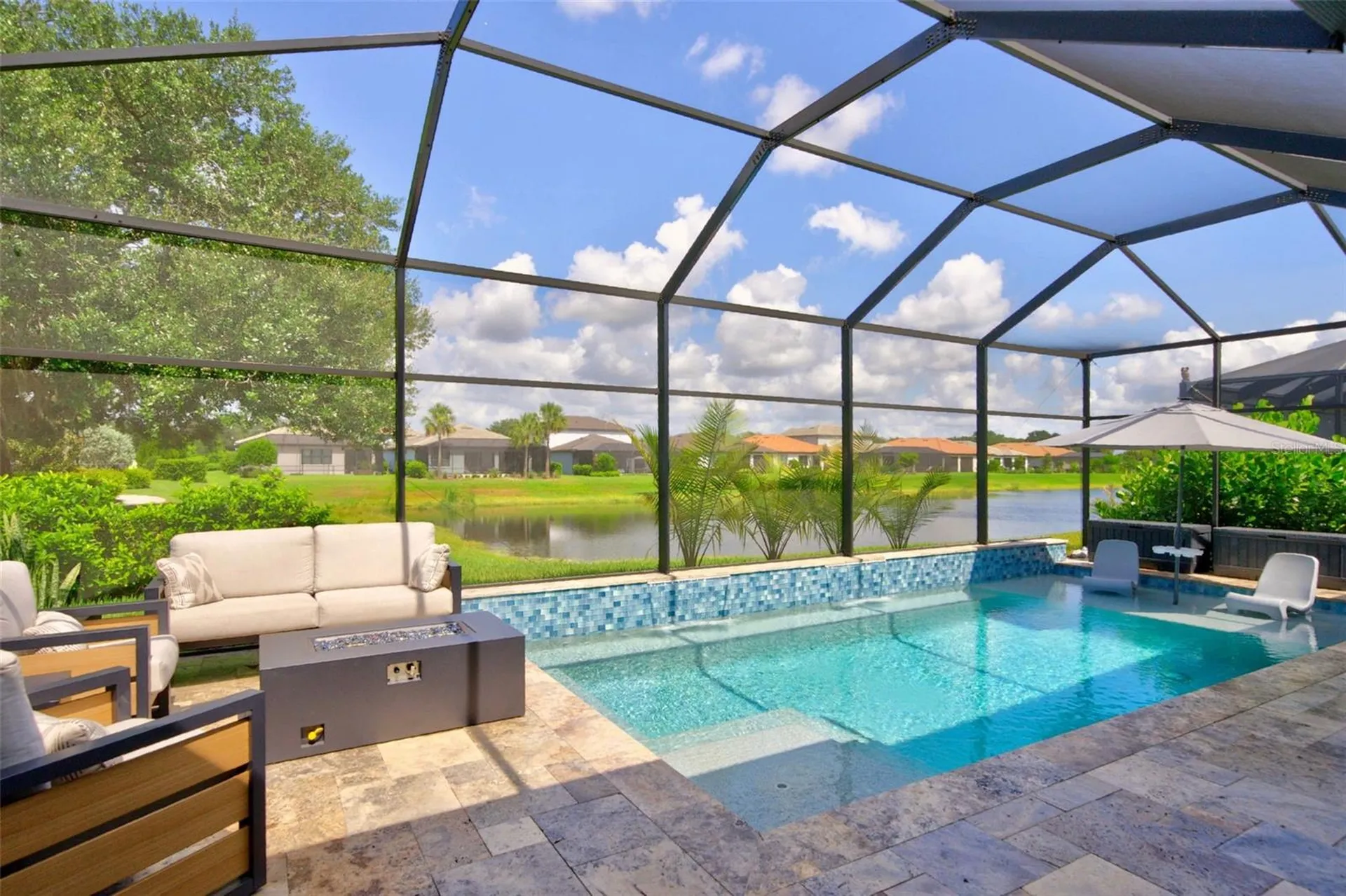 704 Pintail Cove Bradenton FL 34212