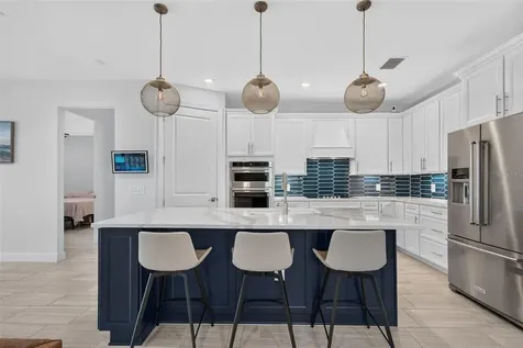 704 Pintail Cove Bradenton FL 34212