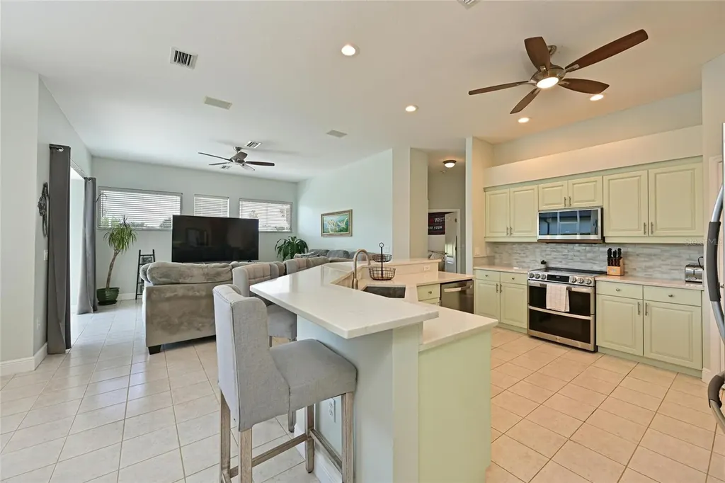 14722 1st Avenue E Bradenton FL 34212