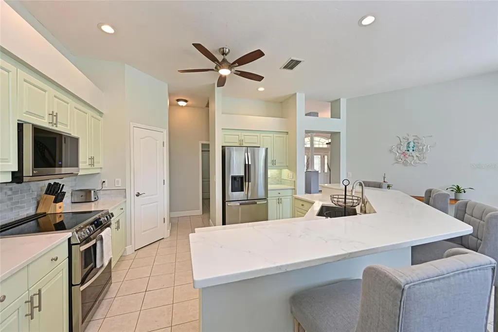 14722 1st Avenue E Bradenton FL 34212