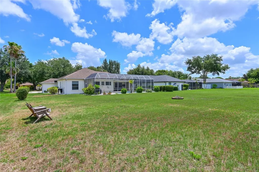 14722 1st Avenue E Bradenton FL 34212