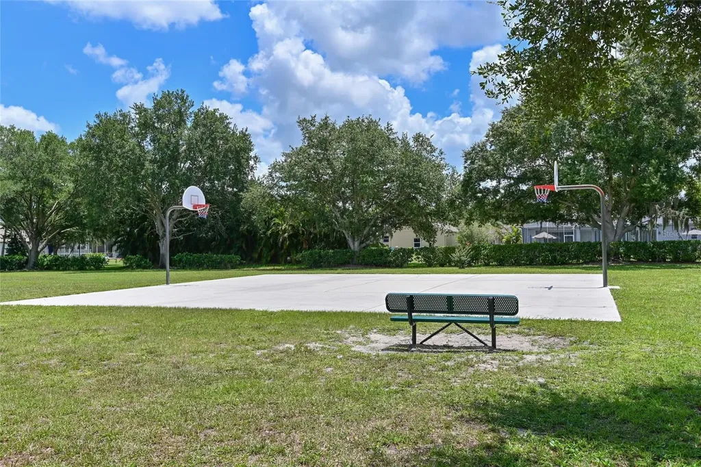 14722 1st Avenue E Bradenton FL 34212