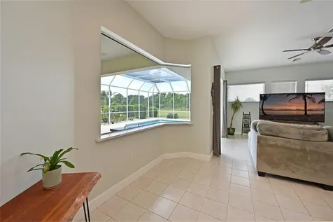 14722 1st Avenue E Bradenton FL 34212