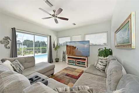 14722 1st Avenue E Bradenton FL 34212