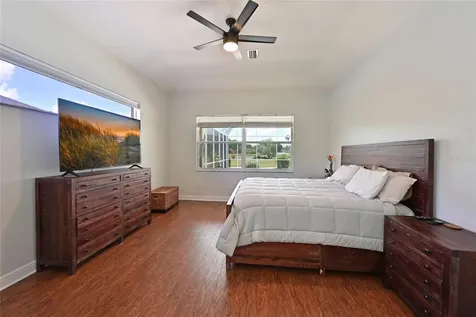 14722 1st Avenue E Bradenton FL 34212