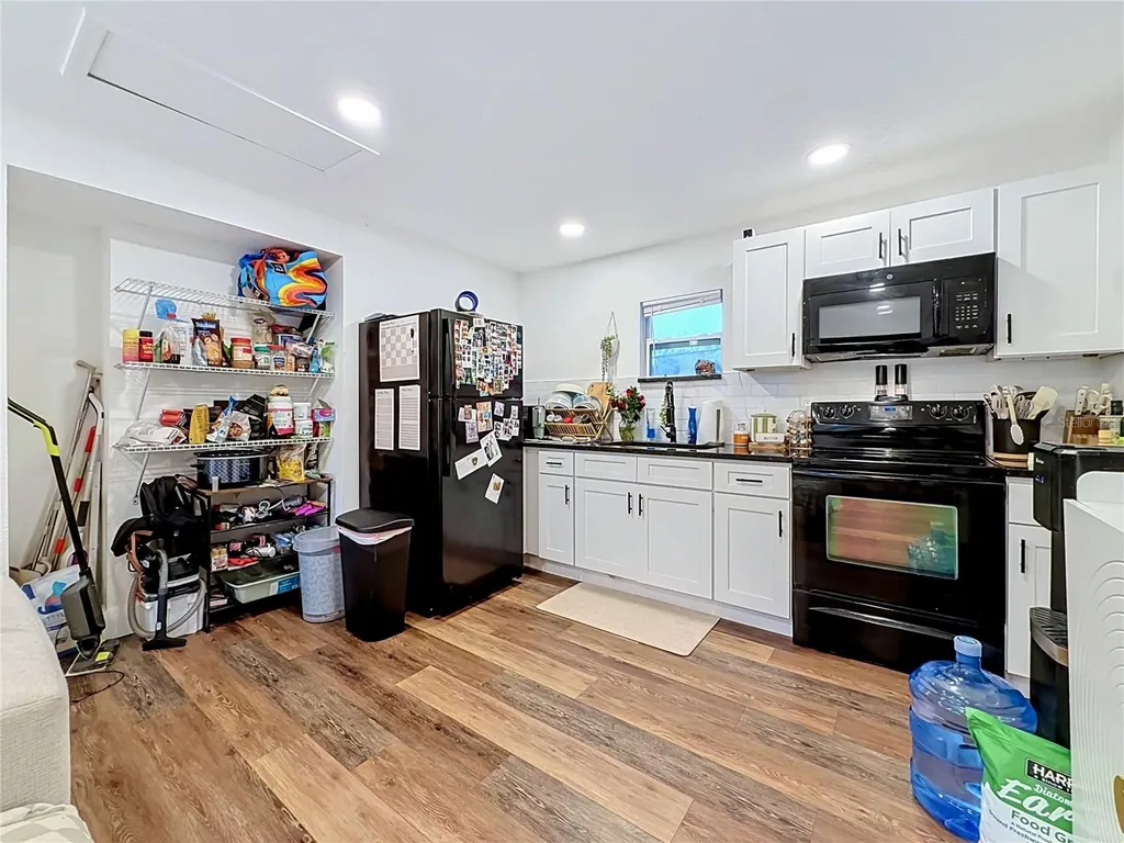 800 15th Avenue S St Petersburg FL 33701