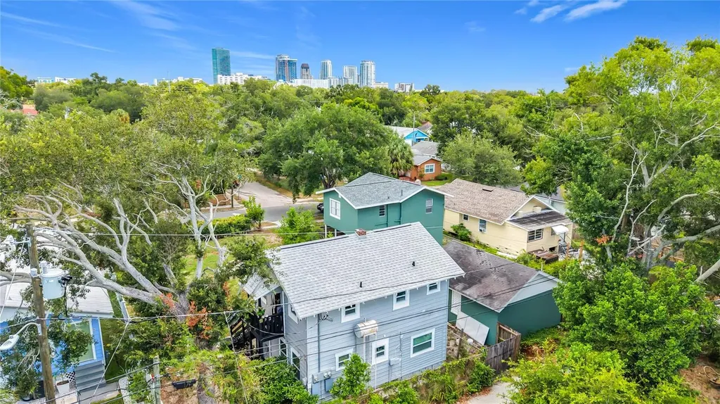 800 15th Avenue S St Petersburg FL 33701
