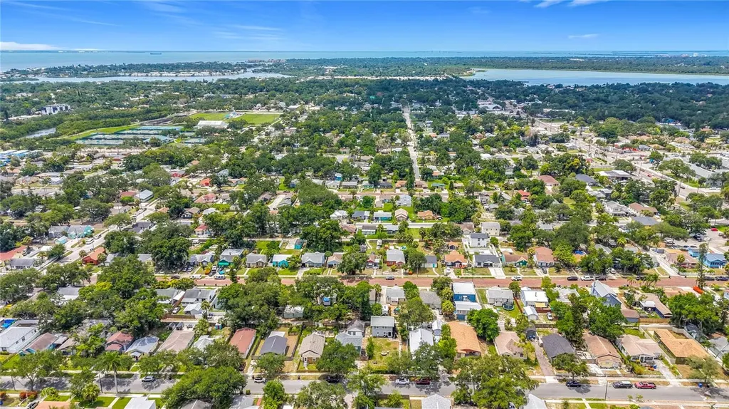 800 15th Avenue S St Petersburg FL 33701