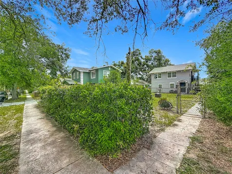 800 15th Avenue S St Petersburg FL 33701