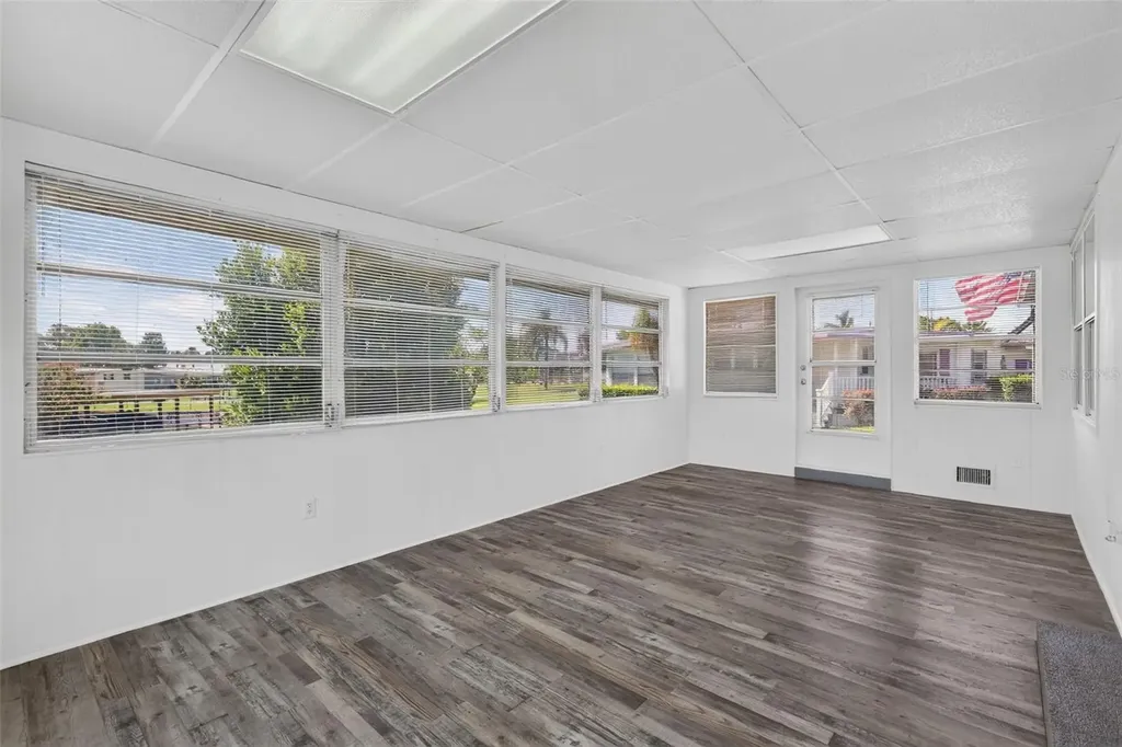 34312 Carl Road Leesburg FL 34788