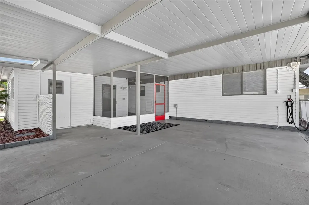 34312 Carl Road Leesburg FL 34788