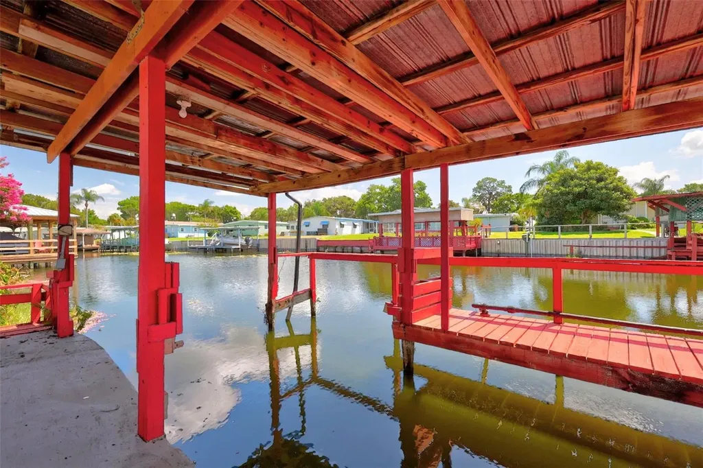34312 Carl Road Leesburg FL 34788