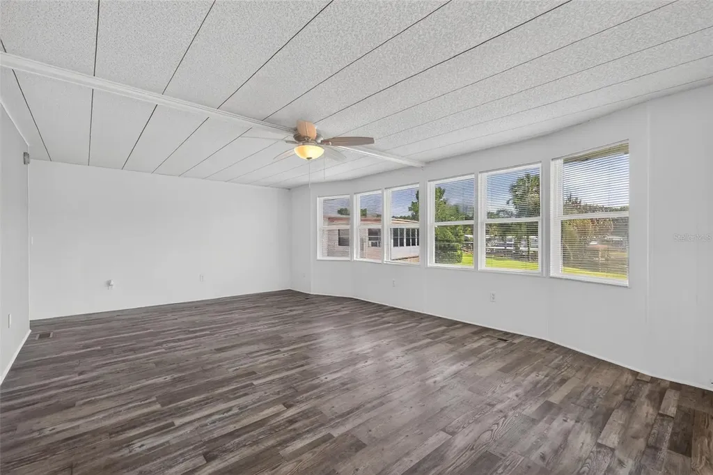 34312 Carl Road Leesburg FL 34788