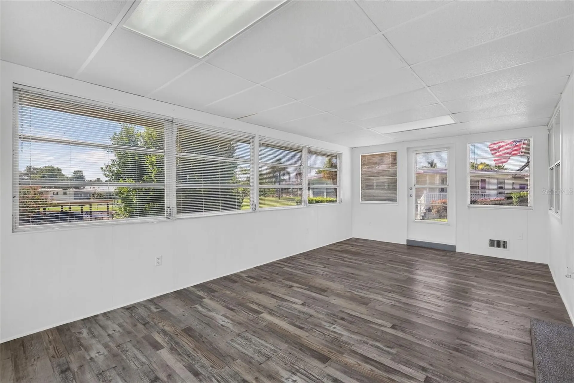 34312 Carl Road Leesburg FL 34788