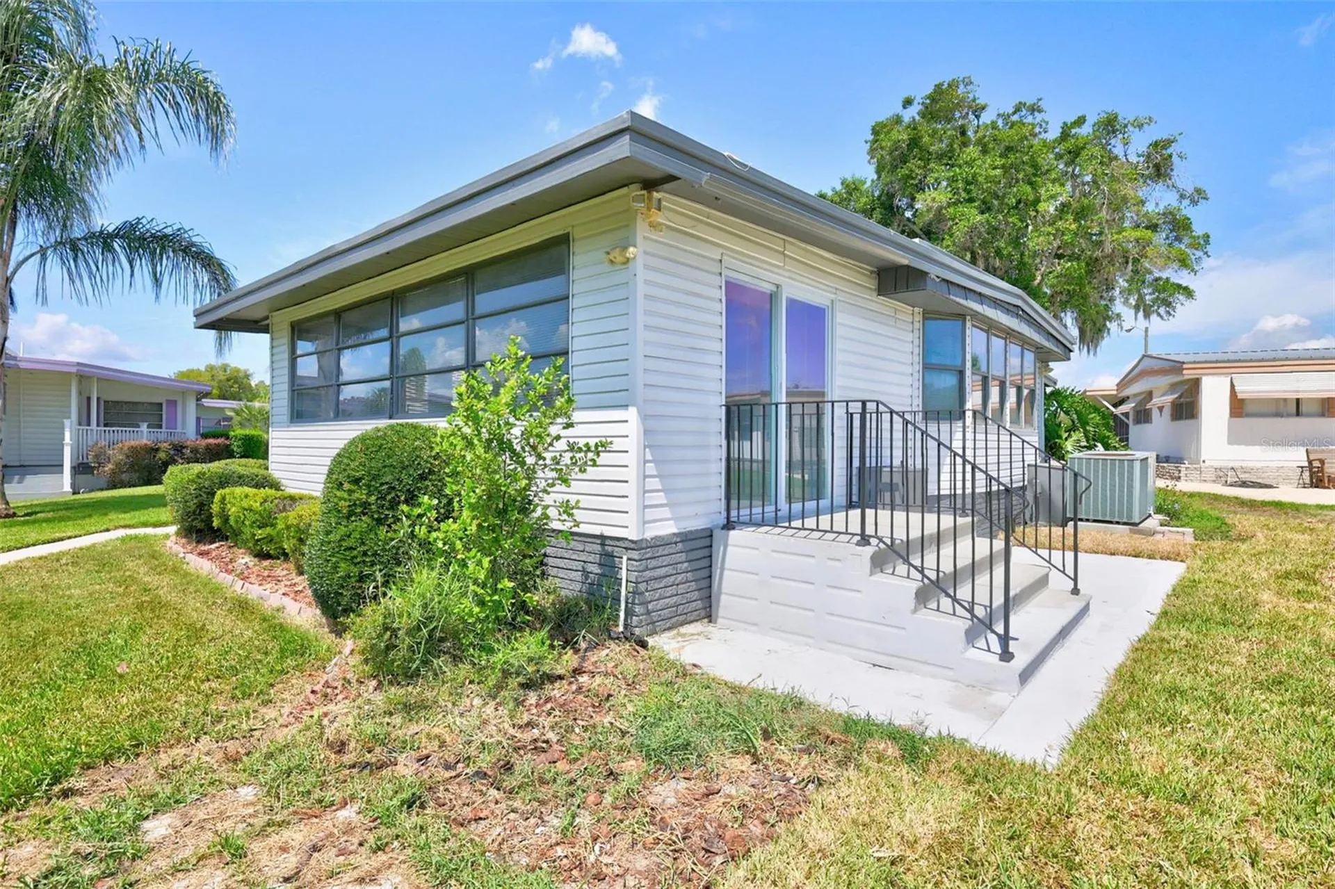 34312 Carl Road Leesburg FL 34788