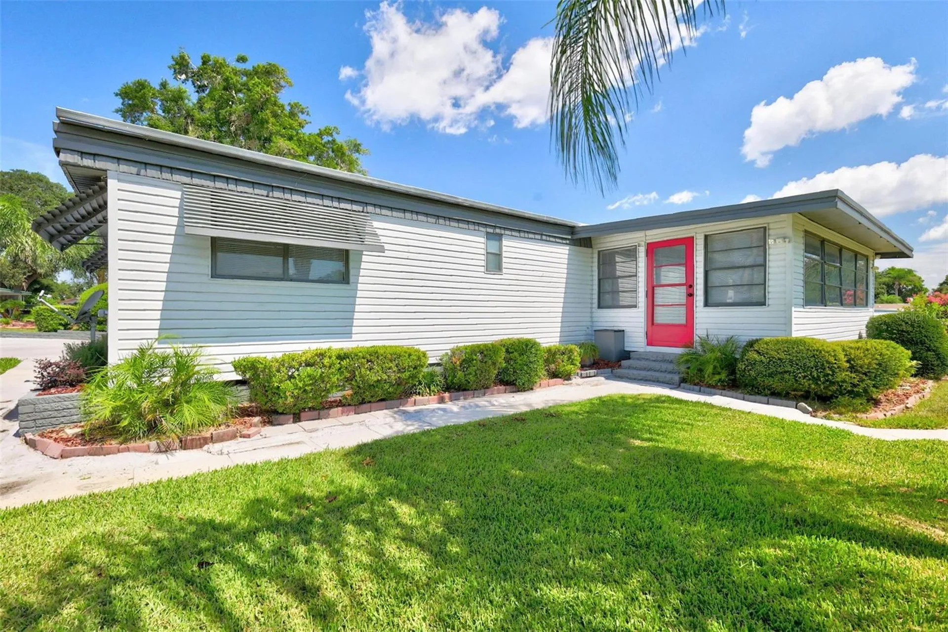 34312 Carl Road Leesburg FL 34788