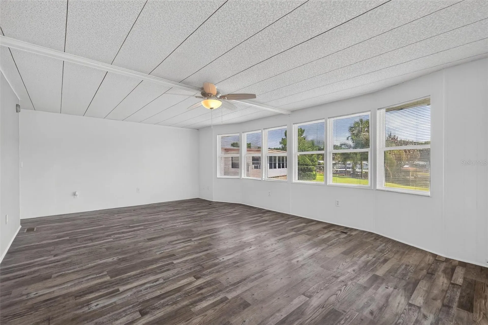 34312 Carl Road Leesburg FL 34788