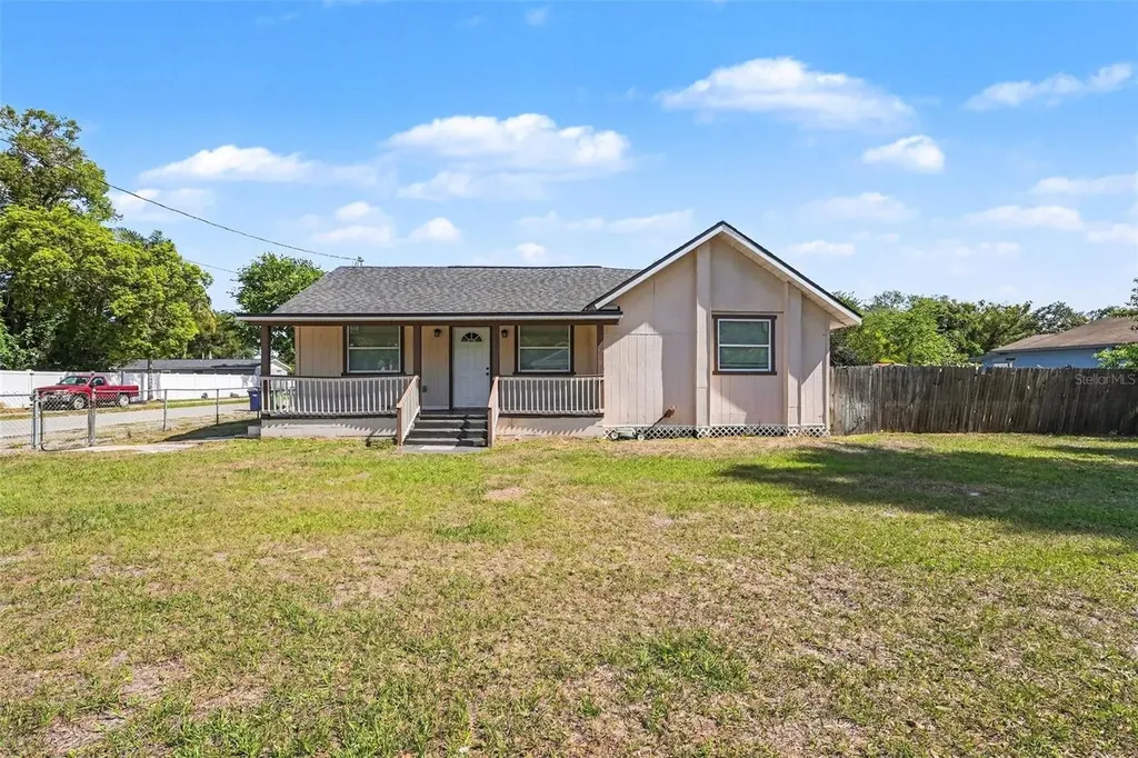 1002 E Bougainvillea Avenue Tampa FL 33612