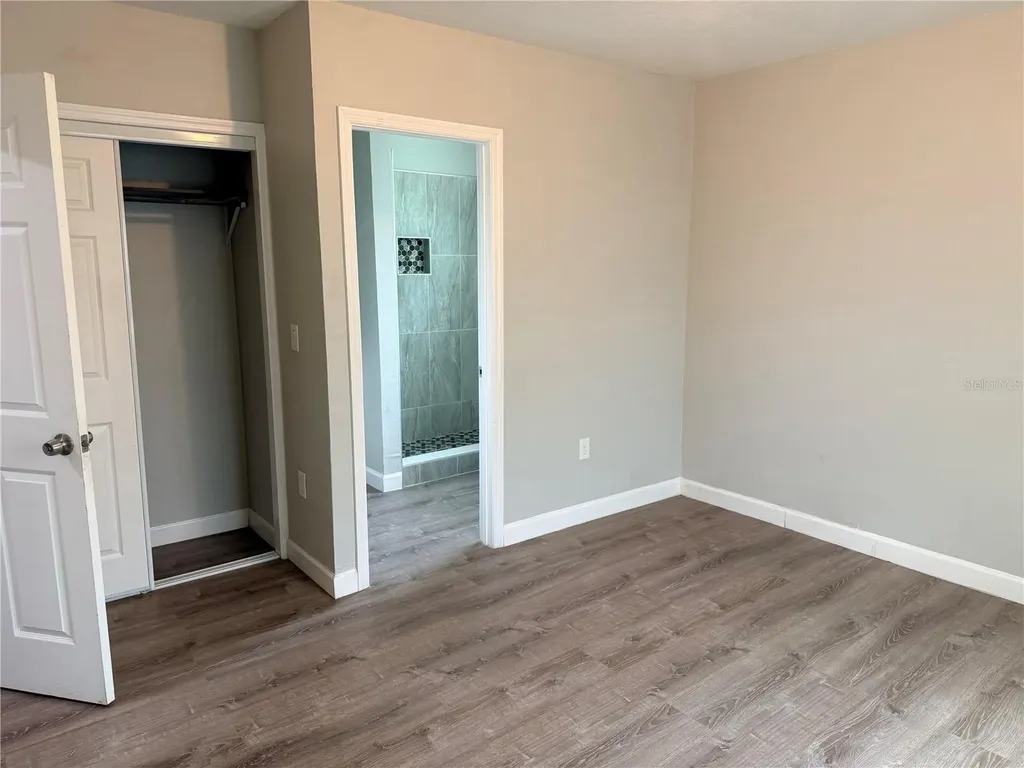 1002 E Bougainvillea Avenue Tampa FL 33612