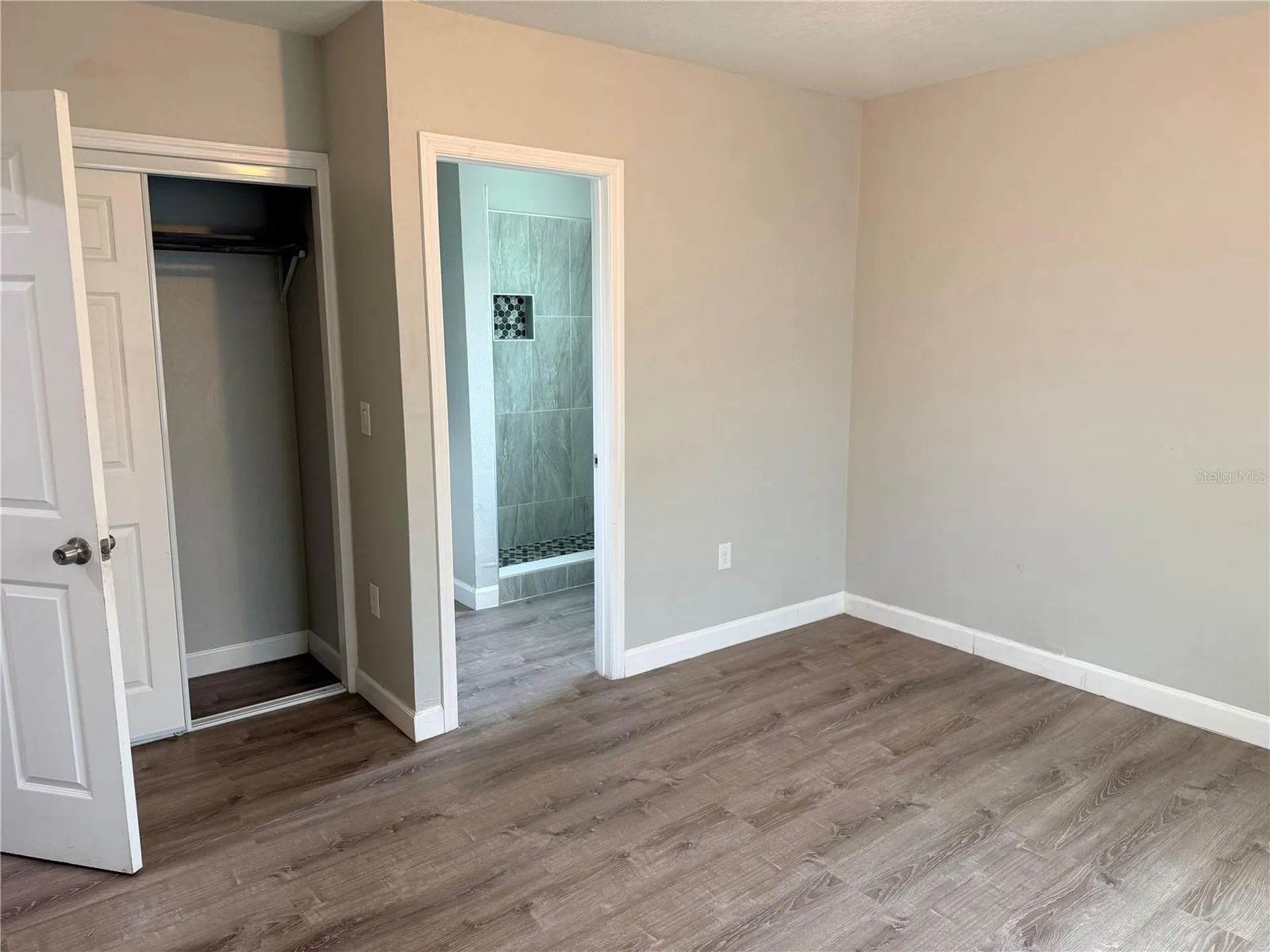 1002 E Bougainvillea Avenue Tampa FL 33612