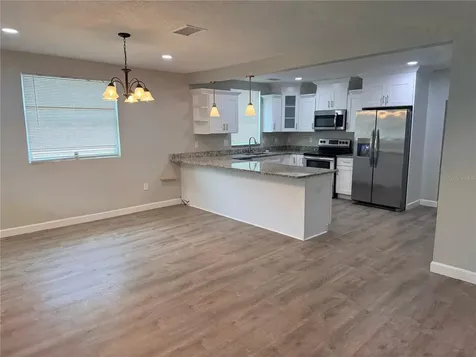 1002 E Bougainvillea Avenue Tampa FL 33612