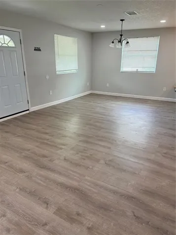 1002 E Bougainvillea Avenue Tampa FL 33612