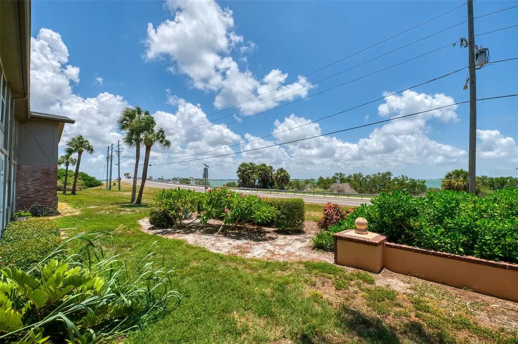 2 Causeway Boulevard Dunedin FL 34698