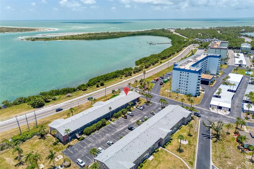 2 Causeway Boulevard Dunedin FL 34698