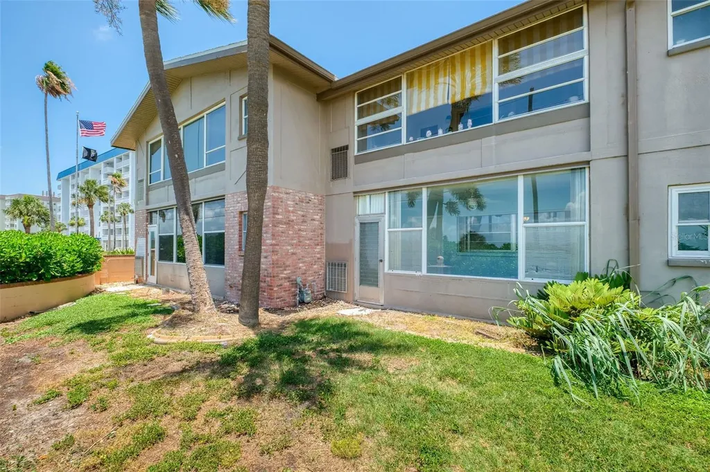 2 Causeway Boulevard Dunedin FL 34698